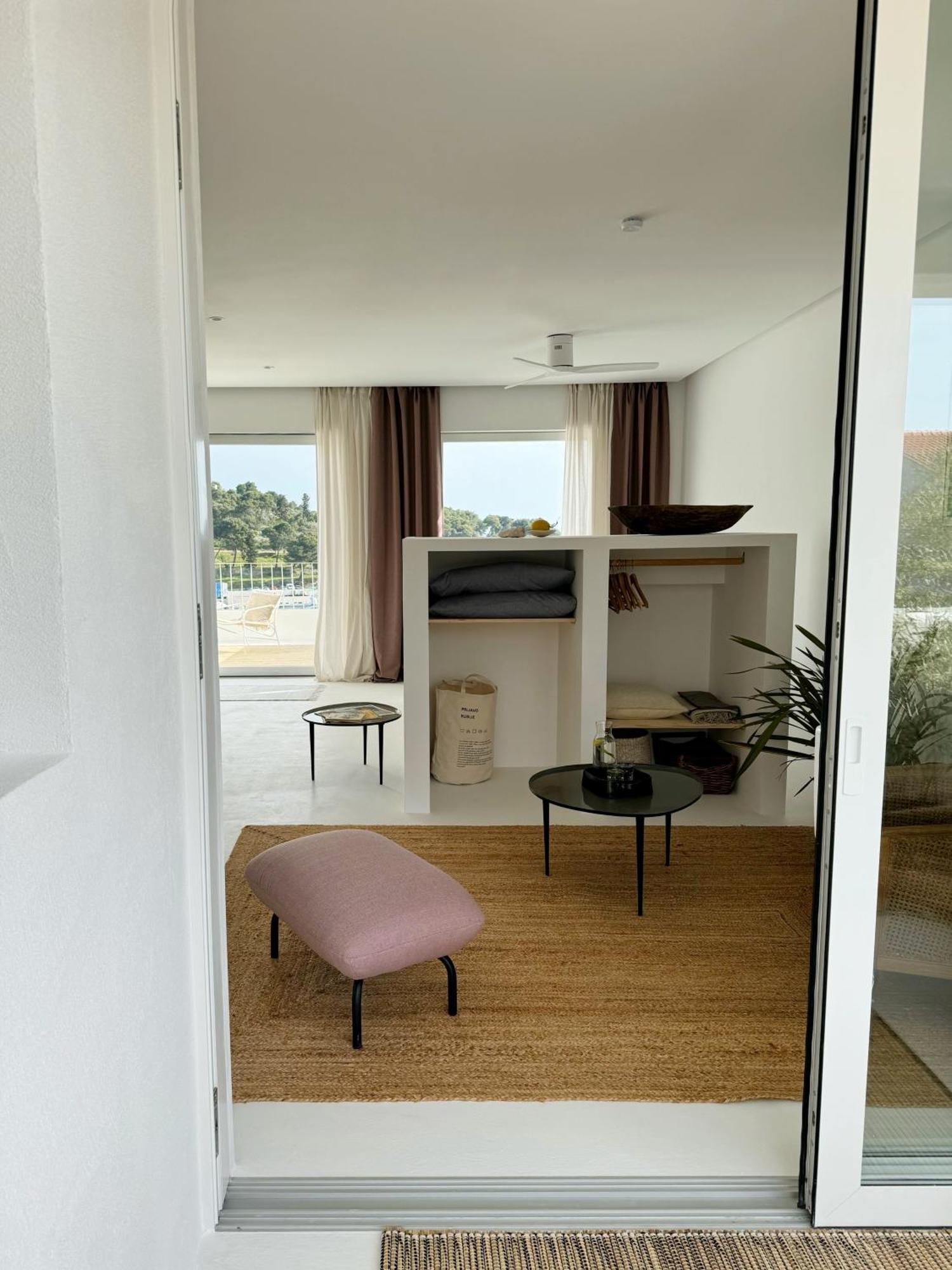 Sol Melba Boutique Studios - Maslinica Δωμάτιο φωτογραφία